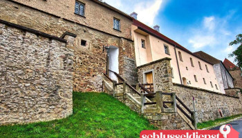 Neues Schloss - 92431 Neunburg Vorm Wald