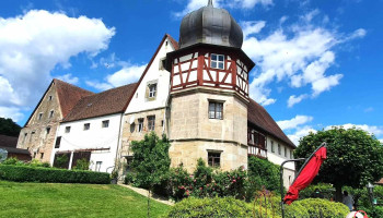 Schloss Birnbaum - 91466 Gerhardshofen