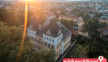 Schloss Döhlau - Am Schloß 1