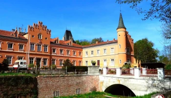 Schloss Gusow - 15306 Gusow-Platkow