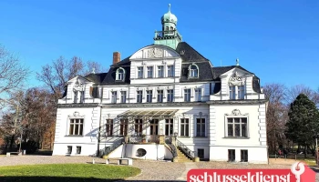 Schloss Uebigau - 04938 Uebigau-Wahrenbrück