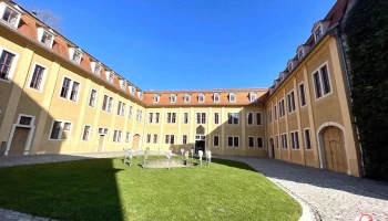 Schloss und Park Ettersburg - 99439 Ettersburg