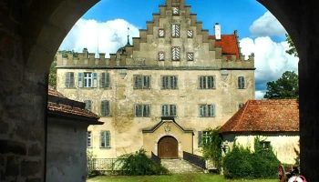 Schloss Untern­zenn - 91619 Obernzenn