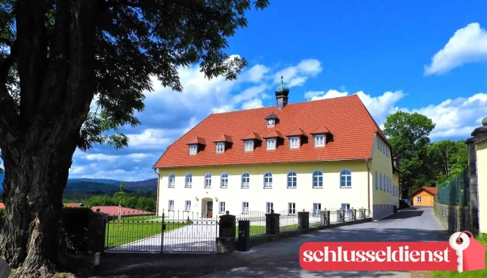 Altes Schloss Oberfrauenau - 94258 Frauenau