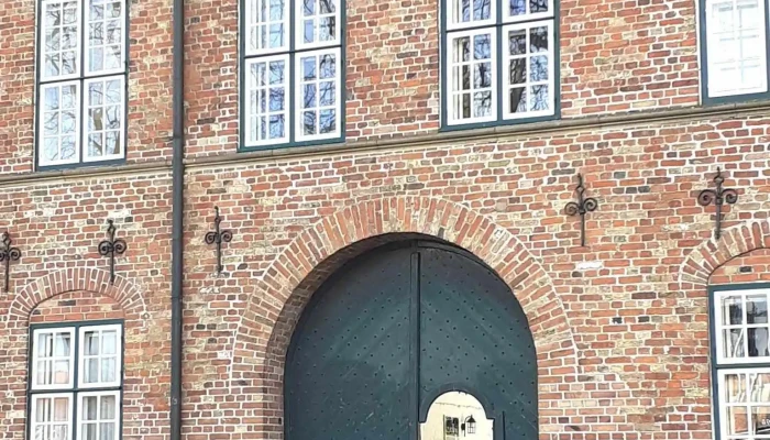 Bramstedter Schloss -  Alle - Bad Bramstedt