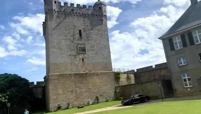 Burg Bentheim -  Garten - Bad Bentheim