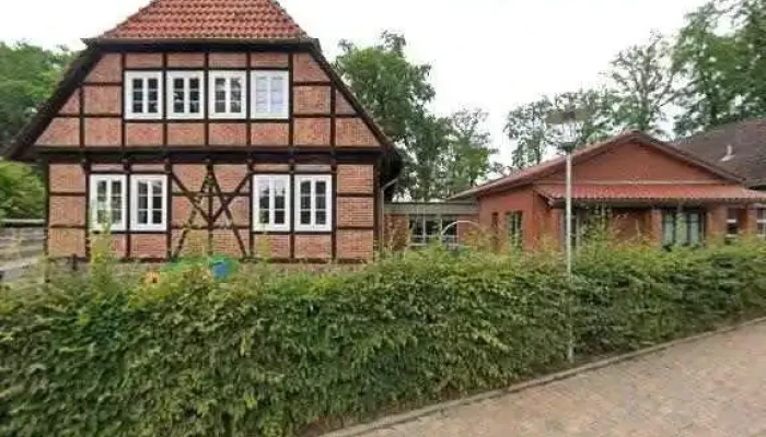 Die Geschworenen -  Street View 360deg Fotos - Beedenbostel