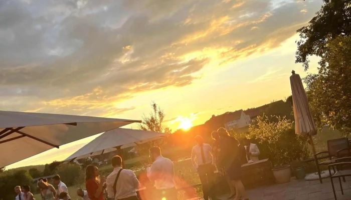 Die Schlosswirtschaft   Restaurant Cafe Hehlen Standort - Hehlen