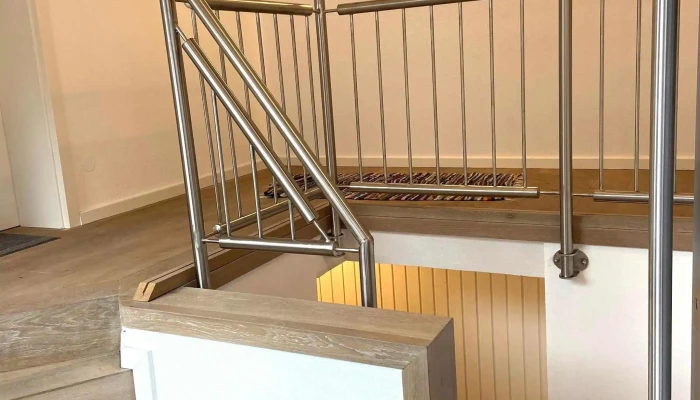 Edelstahl Geländer Zorn - Zum Hausbergturm 12