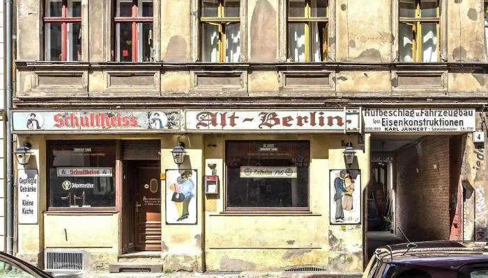 Elisabeth Jännert - Feineisen Metallbau Inh. Markus Kirchner - 10585 Berlin