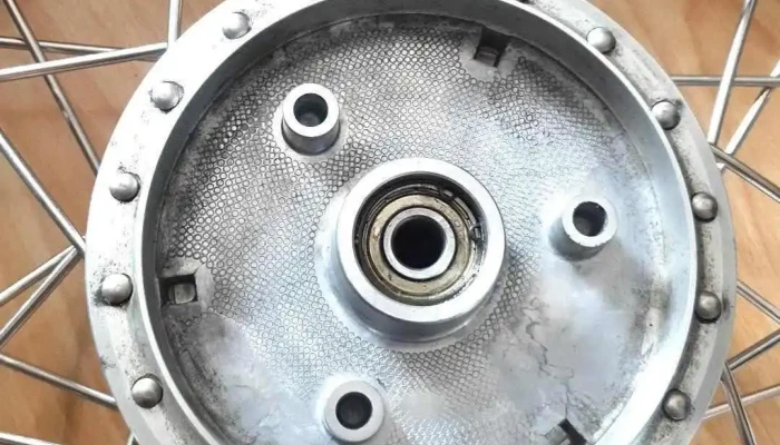 Firma Helmut Adolf Metallbau/Rasenmäher/Roller GmbH - 96215 Lichtenfels