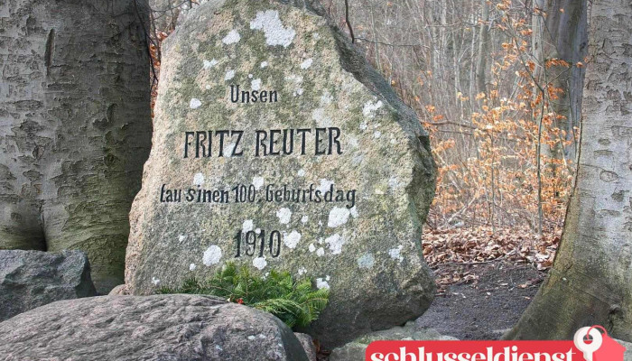 Fritz- Reuter- Gedenkstein - Krakow Am See