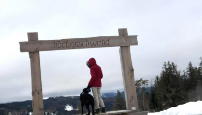 Ganzmann Form Und Design -  Geschaft Fur Gartenmobel - Höchenschwand