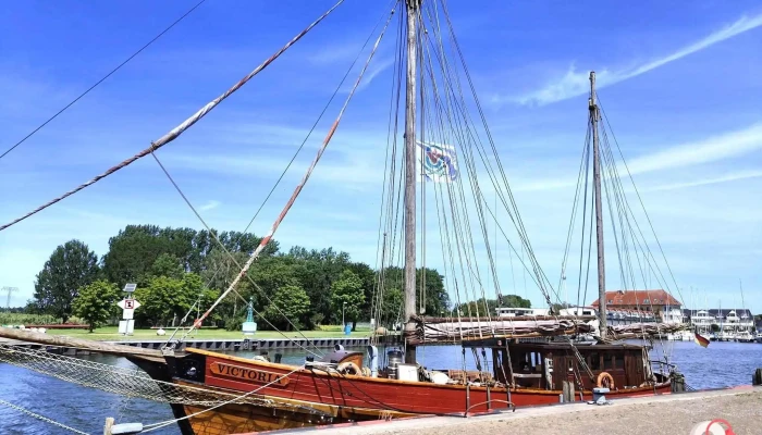 Hafen Karlshagen -  Meer - Karlshagen