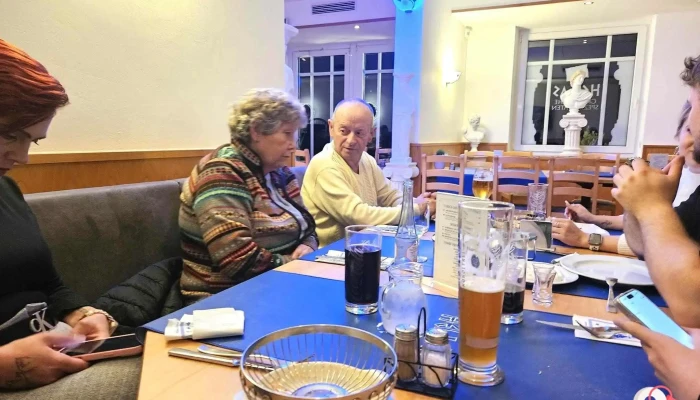 Hellas Griechische Spezialitaten Atmosphare - Beverstedt
