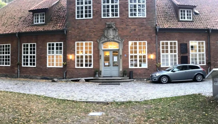 Herrenhaus Stockelsdorf -  Kommentare - Stockelsdorf