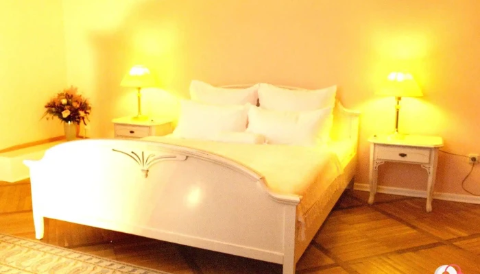 Hotel Schloss Spyker Samsara Gmbh Vom Inhaber - Glowe