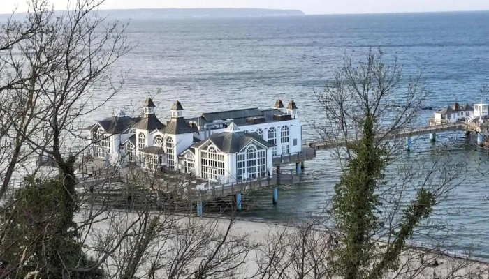 Hotel Seeschloss Sellin -  Neueste - Sellin