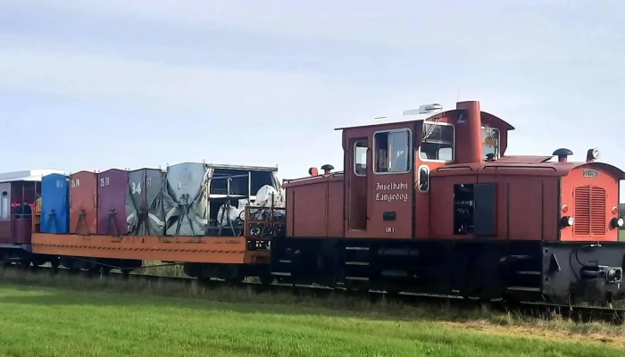 Inselbahn Langeoog -    Schiffahrt Langeoog Langeoog - Langeoog