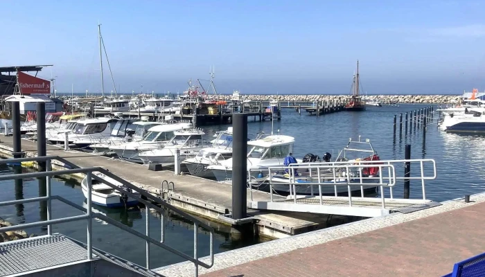 Kleine Brise Hafen Glowe -  Wo - Glowe