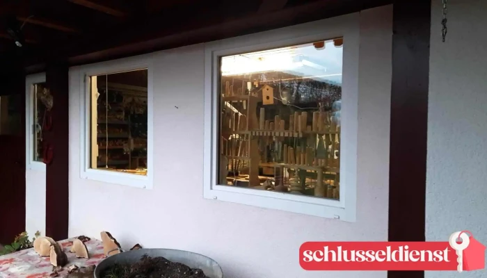 Kuckucksuhrenmanufaktur Gerhard Schmieder - Schonach Im Schwarzwald
