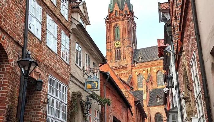 Luneburger Schloss  Schlusseldienst Alznauer Alle - Lüneburg