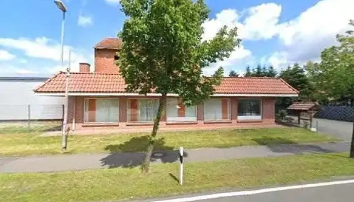 Metall -   Montagebau Hillebrand Alle - Ostrhauderfehn