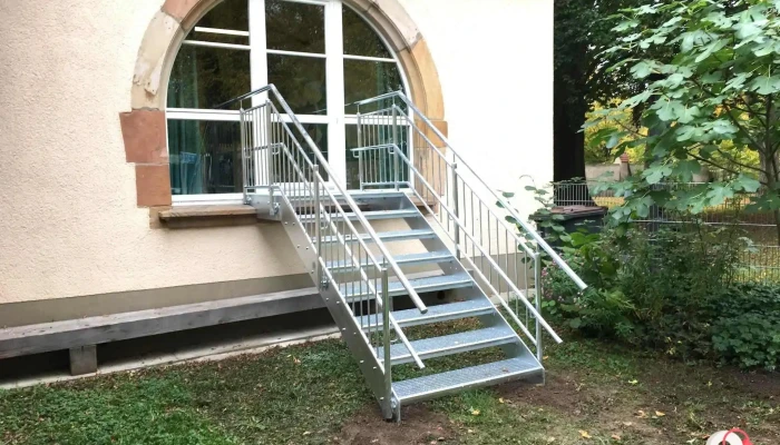 Metallbau Schlosserei Bau  U Landmaschinenreparaturservice Norbert Meicher Vom Inhaber - Müllheim Im Markgräflerland