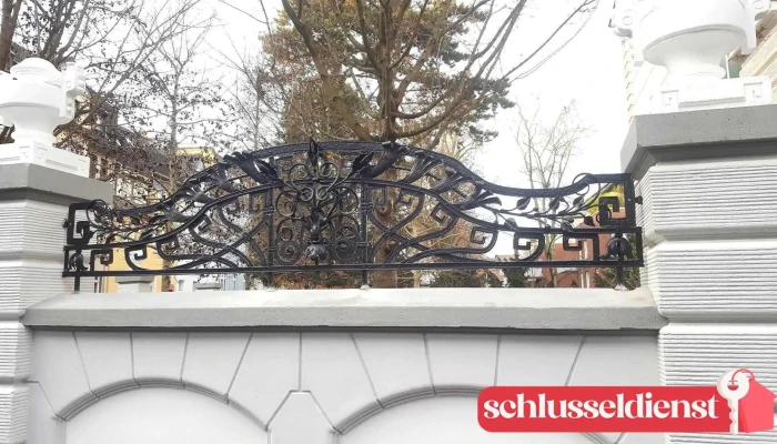 Michael Poos Kunstschmiede, Schlosserei, Gepr. Restaurator im Kunstschmiedehandwerk - 41748 Viersen