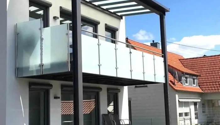 Mk Metallbau Gmbh Cokg Alle - Staig