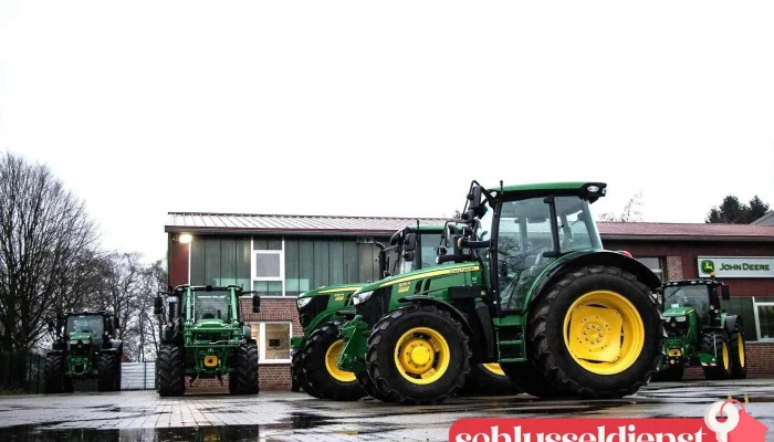 Rebo Landmaschinen Gmbh   Schwaforden Traktor - Schwaförden