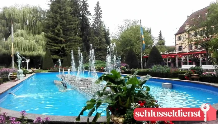 Restaurant Schloss Balthasar -  Brunnen Der Begegnung - Rust