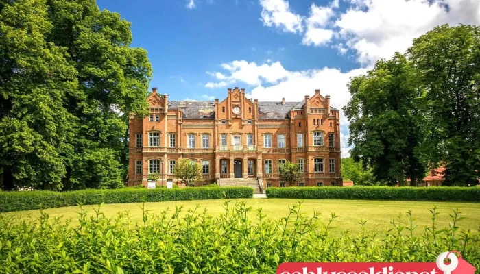 Schloss Alt Sammit -  Alle - Krakow Am See