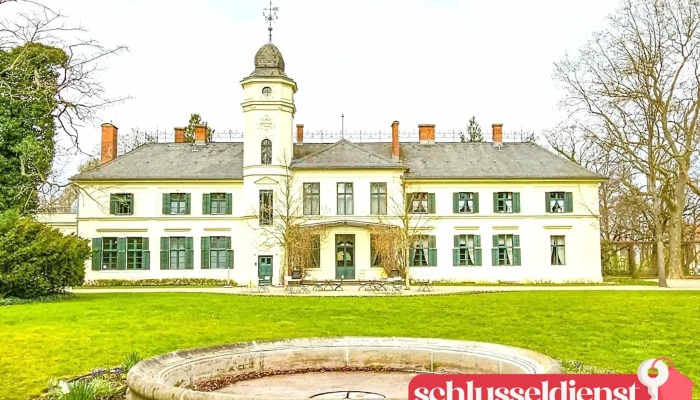 Schloss Britz - 12359 Berlin
