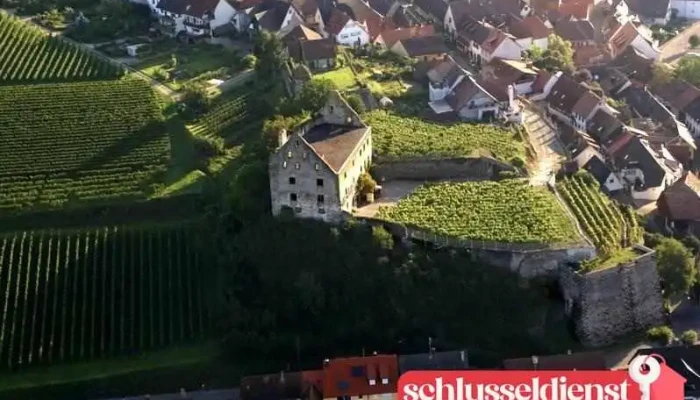 Schloss Burkheim -    Andreas Neymeyer Schatzle Gbr Vom Inhaber - Endingen Am Kaiserstuhl