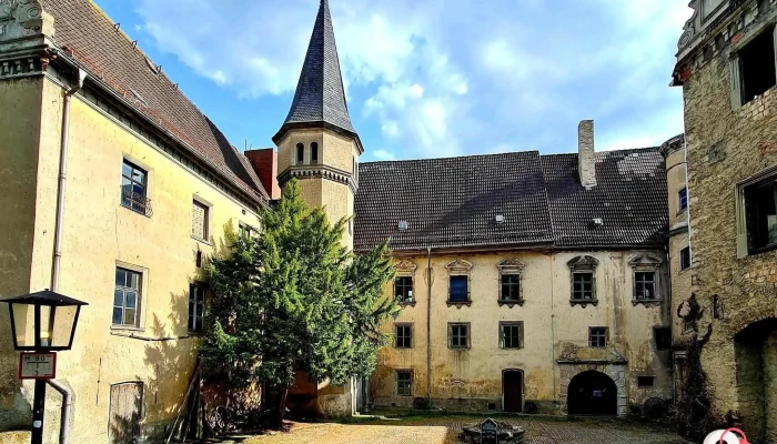 Schloss Dieskau - 06184 Kabelsketal