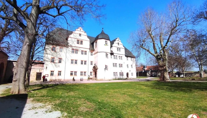 Schloss Kromsdorf - 99441 Kromsdorf