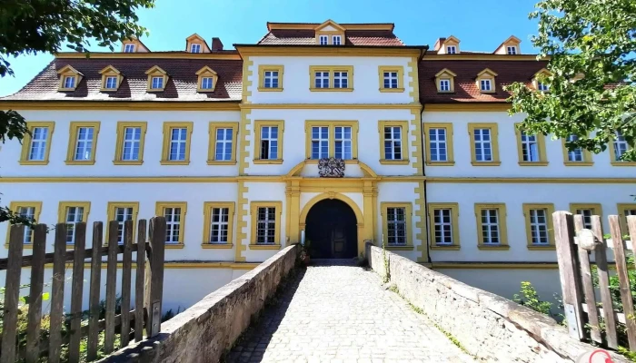 Schloss Trautskirchen - 90619 Trautskirchen