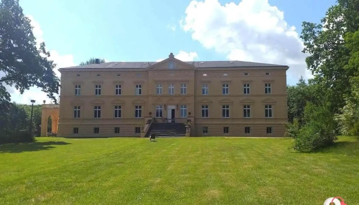 Schloss Tressow - Bobitz