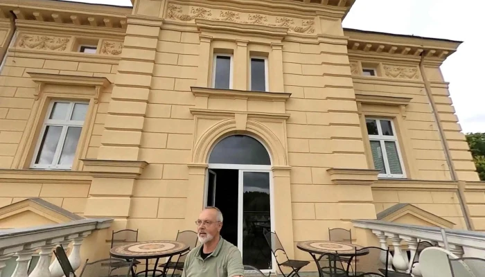 Schloss Tressow -  Street View 360deg Fotos - Bobitz