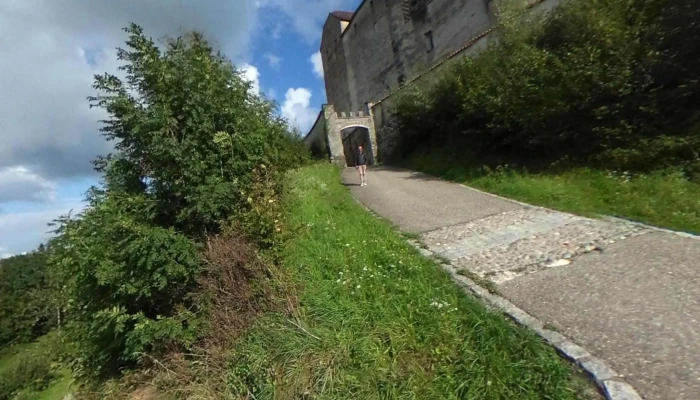 Schloss Waldburg -    Mittelalterliche Erlebniswelt Ritteressen Hochzeit Und Eventlocation Street View 360deg Fotos - Waldburg