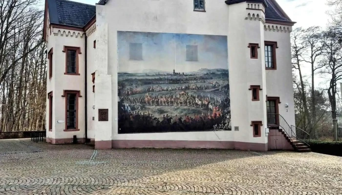 Schlossbühne am Bannturm Heusenstamm - 63150 Heusenstamm