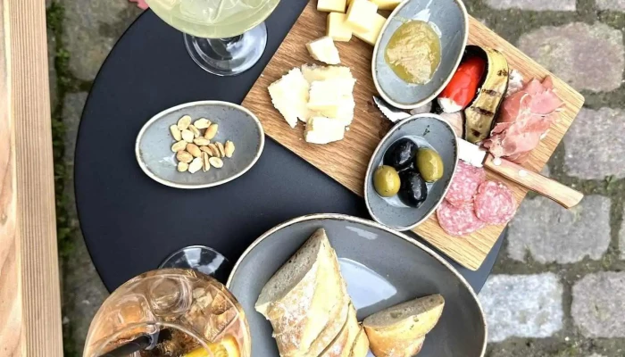 Schlosserkeller -  Essen Und Trinken - Haslach Im Kinzigtal