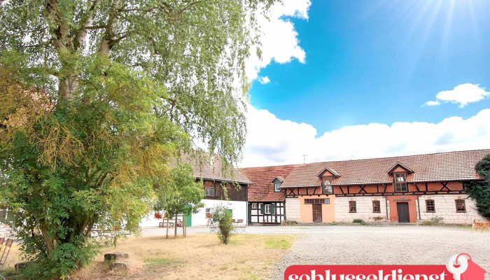 Schlossgut Franken, Ferienunterkünfte - 96257 Redwitz An Der Rodach