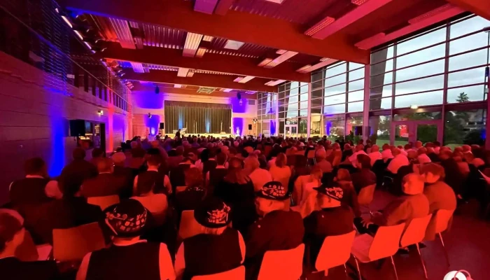 Schuster Licht -   Und Tontechnik Veranstaltungstechnik Dj Service Innenansichten - Langenbrettach