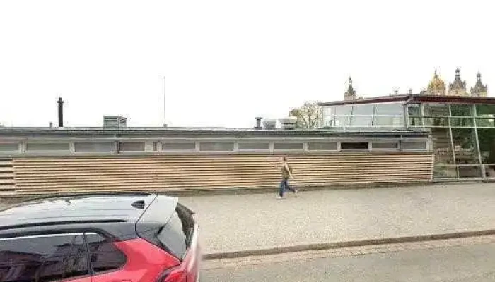 Staatliche Schlosser Garten Und Kunstsammlungen Mecklenburg Vorpommern Street View 360deg Fotos - Schwerin