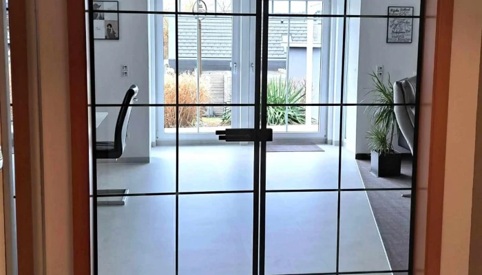 Storz Glas -   Und Metallbau Gmbh Videos - Tuttlingen