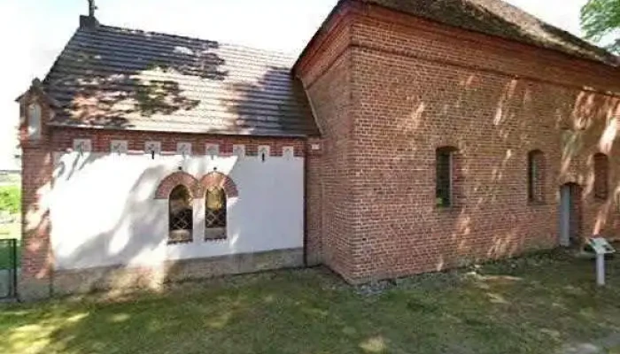 Torhaus Schloss Klink Street View 360deg Fotos - Klink