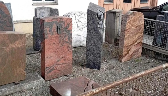 Wilhelm Herre Steinmetz  Und Grabstein Gmbh Alle - Gammertingen