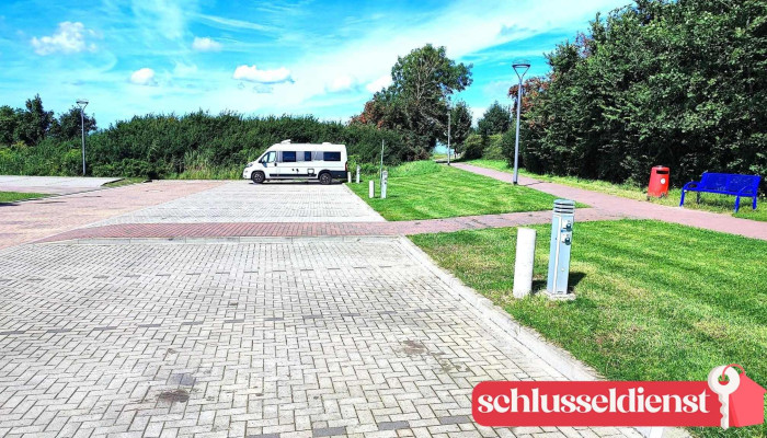 Wohnmobilstellplatz Hafen Glowe -  Von Gasten - Glowe
